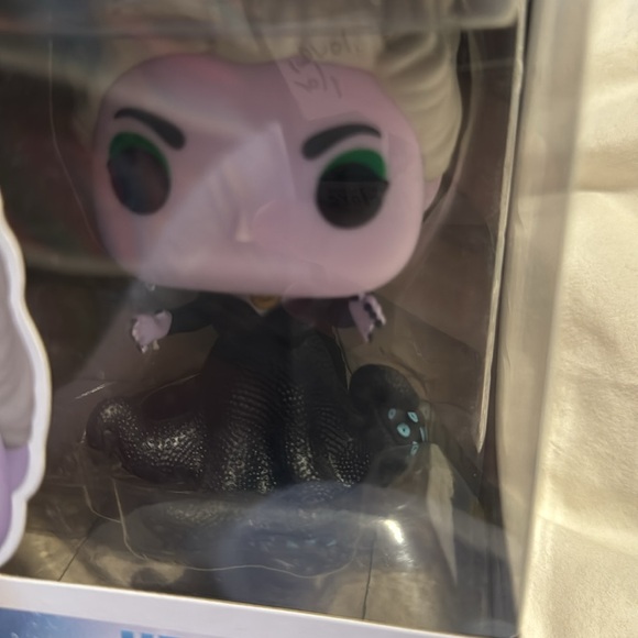 DEFECT****Live Action Little Mermaid Ursula - Picture 2 of 7